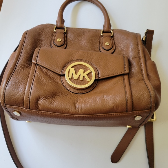 Michael Kors Handbags - Tan Michael Kors Crossbody Med Size